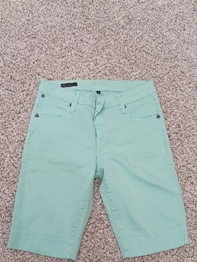 Women's Mint Green Bermuda Shorts Size 2